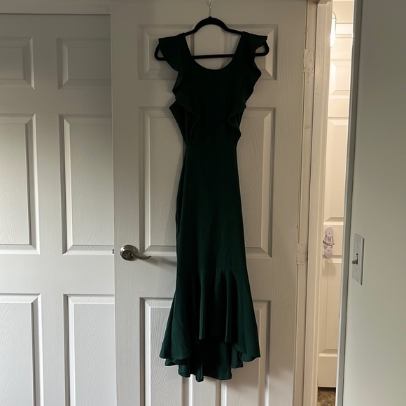 Petal & Pup AVANI DRESS - EMERALD - Picture 2 of 11